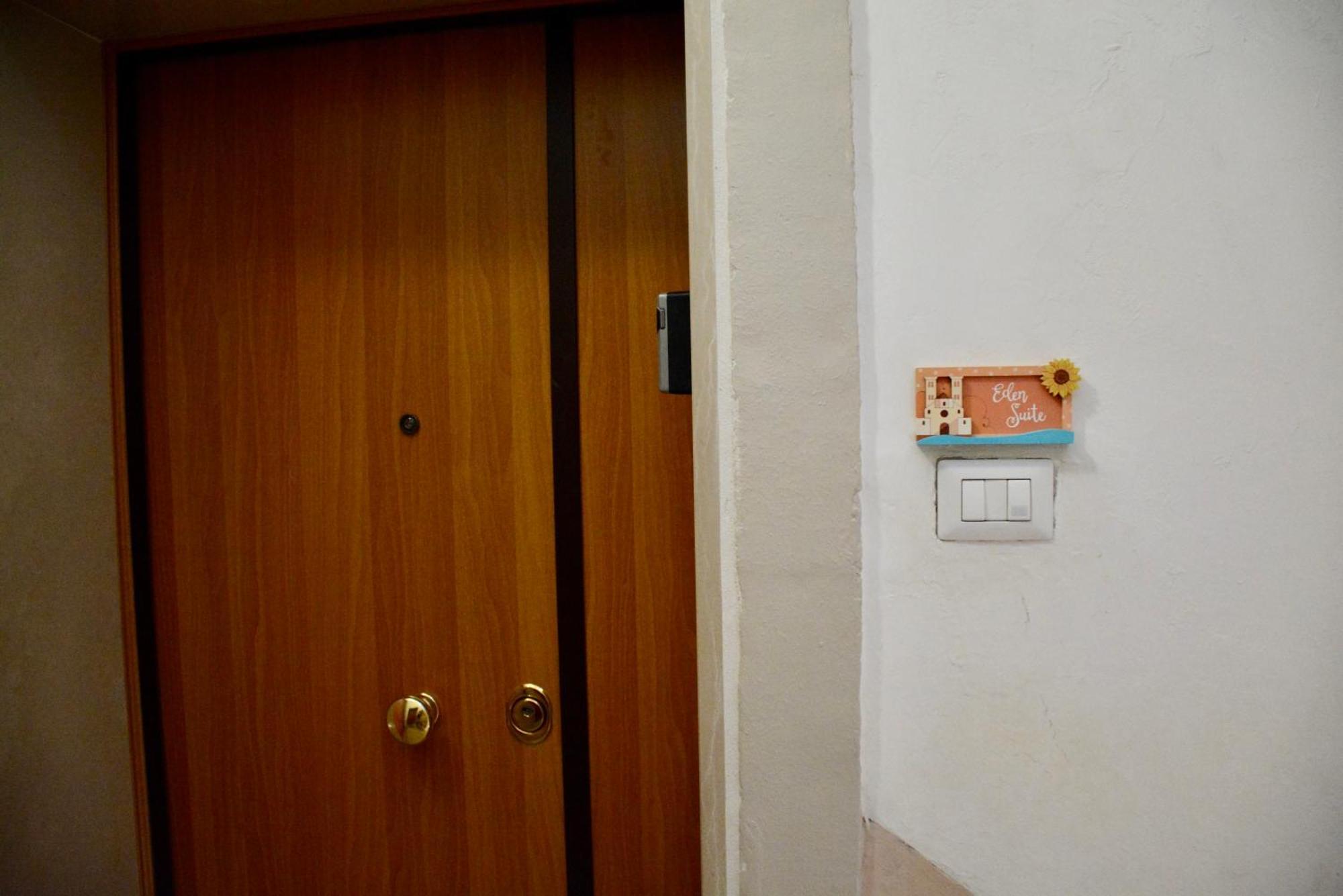 Eden Suite - Central Apartment With Balcony - Molfetta Dış mekan fotoğraf
