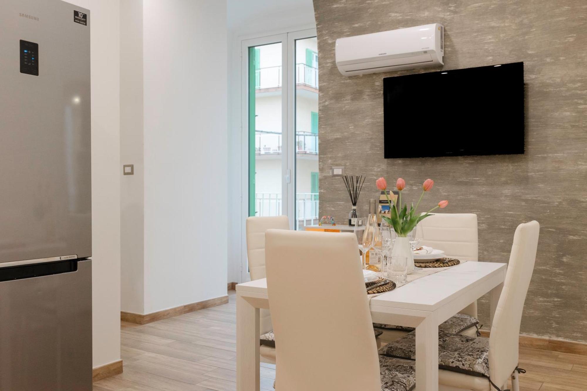 Eden Suite - Central Apartment With Balcony - Molfetta Dış mekan fotoğraf